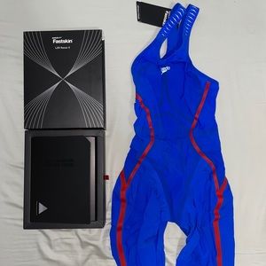 NWT!! Speedo Laser Racer X